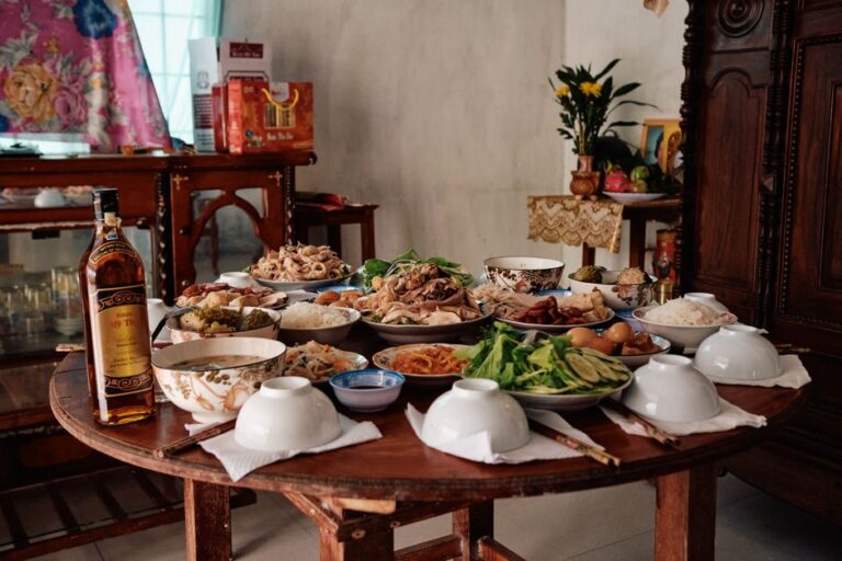 Bốn tuần xoay thực đơn cho bé lười ăn rau